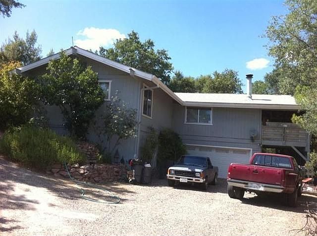 2nd image of 31321 Crow Rd