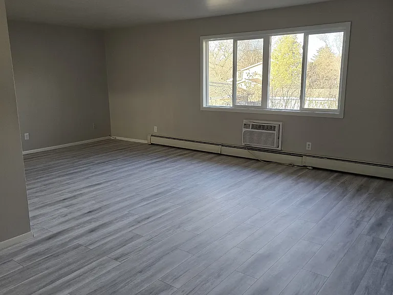 454 S Saint Bernard Dr #3 — Photo 4