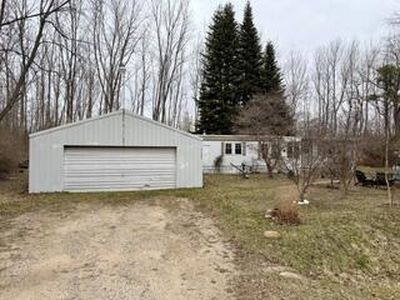 7121 Lakeview Ave, South Haven, MI, 49090