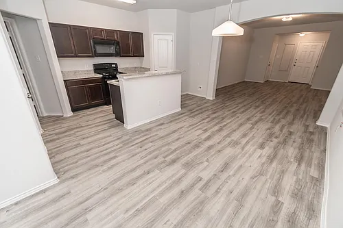 8722 Lar Ree Oaks Cir Photo 1