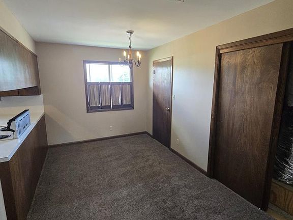 3rd image of 1444 N B St #7