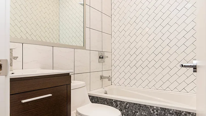Rented by Nooklyn NYC LLC | media 16