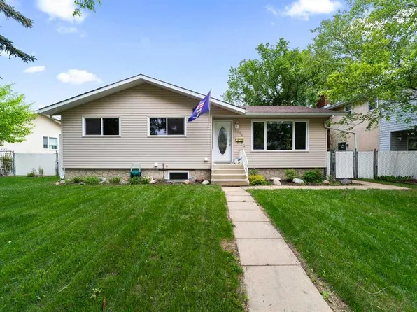 6304 S 39th Ave, Camrose, AB T4V 2Z4