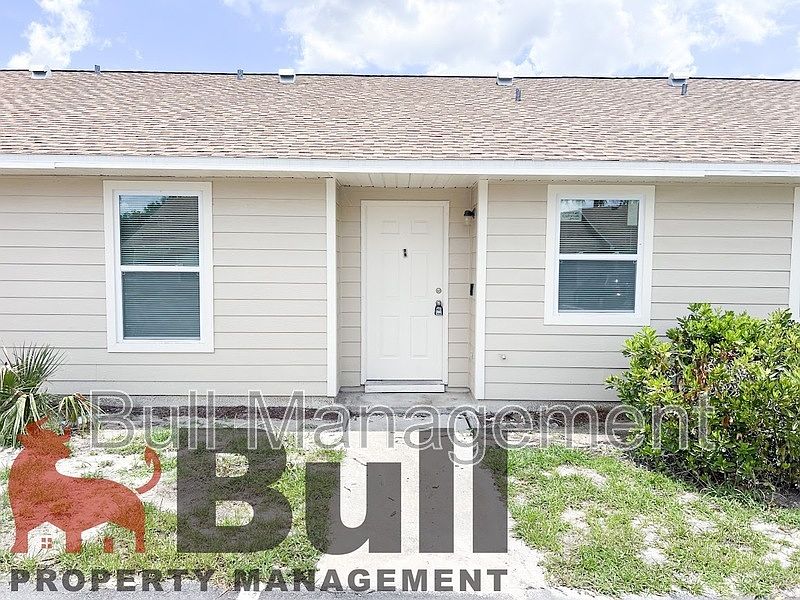 1st image of 20 Sandalwood Ct