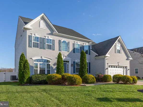 56 Liberty Knolls Dr, Stafford, VA 22554