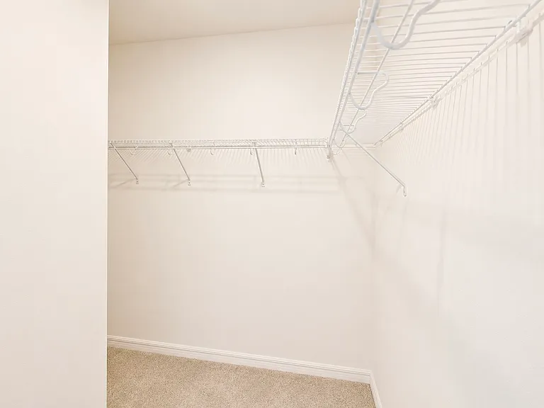 4434 Petunia St — Photo 12