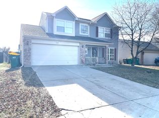 1165 Grassy Creek Cir, Franklin, IN 46131