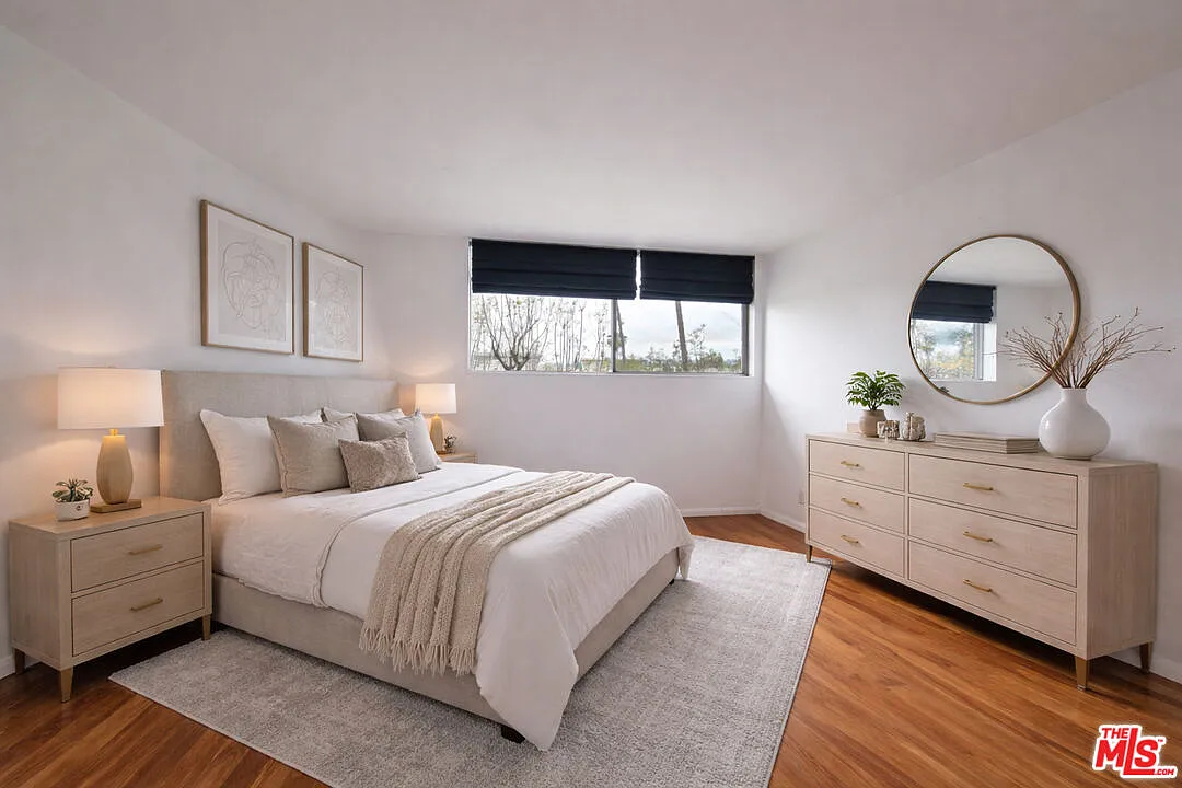 1 bed, 2.0 bath, 737 sqft, $3,150 — Photo 3