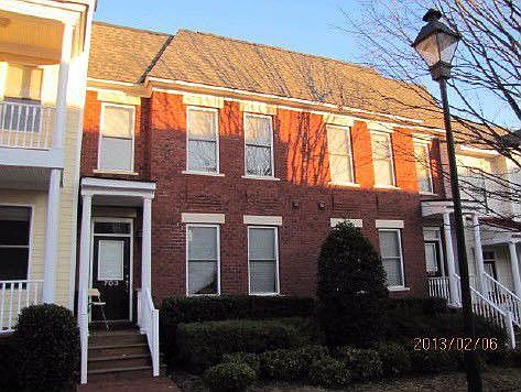 2nd image of 703 S Pine St