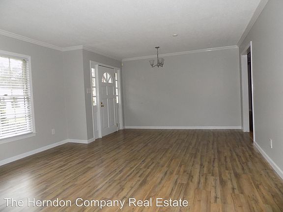 2nd image of 112 Breckenridge Dr