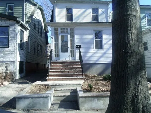 48 Rutgers St, Irvington, NJ 07111