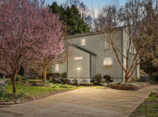 1748 Brooks Ave, Raleigh, NC 27607