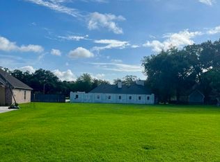 102 Rimwood Ave, Lafayette, LA 70501