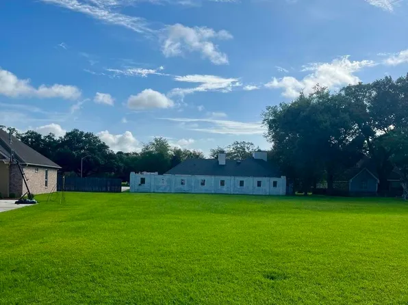 102 Rimwood Ave, Lafayette, LA 70501