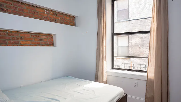 Rented by Nooklyn NYC LLC | media 6