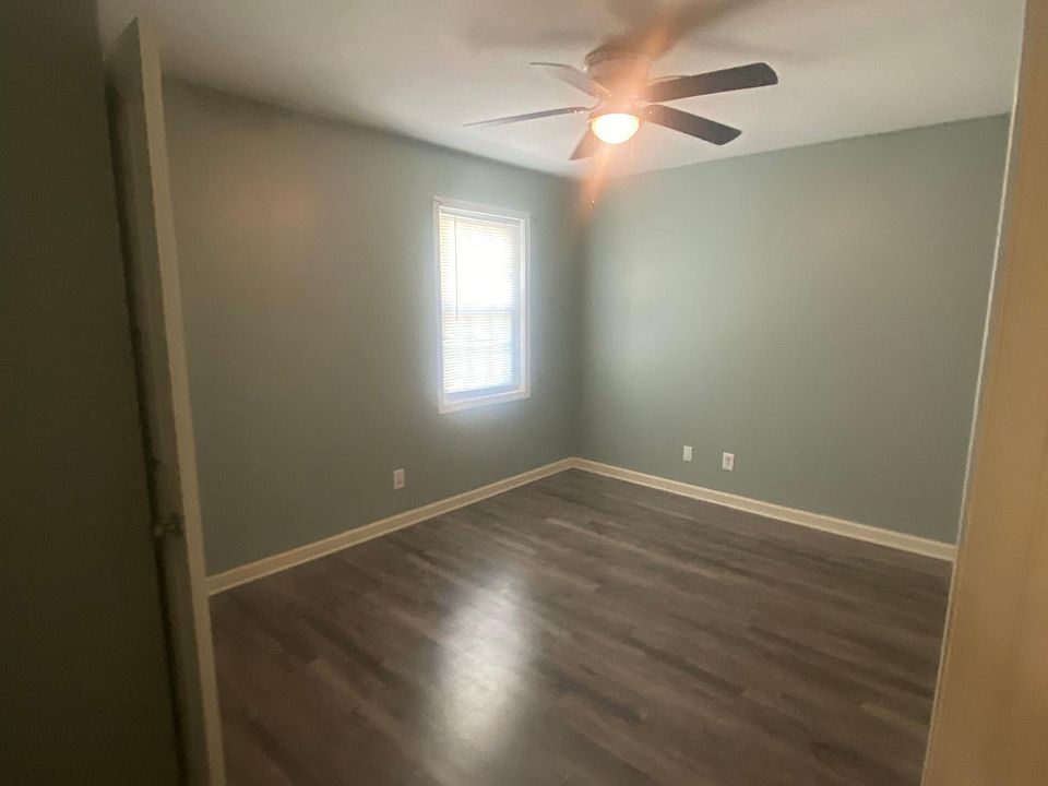 1st image of 514 Hopkinsville St APT 5