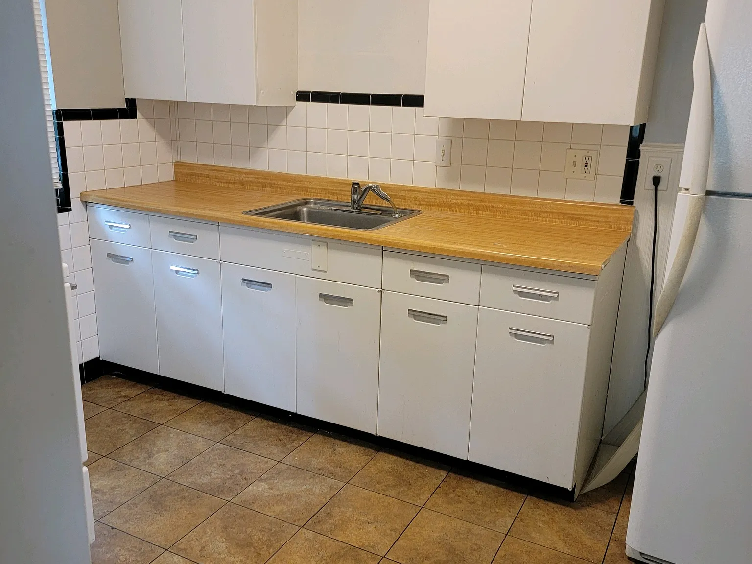 1726 Sutton Avenue - 4 — Photo 1