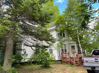 15 Pleasant St, Milo, ME 04463