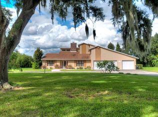 25 Lakewood Cswy, Winter Haven, FL 33884