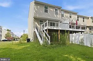 3 bed, 2.5 bath, 1800 sqft, $2,325 — Photo 3