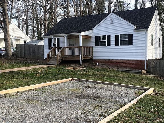 3rd image of 8003 Dalmain Dr