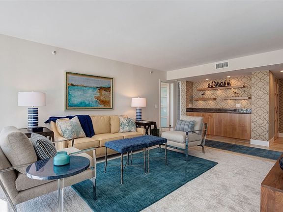 Newly updated with Coastal Modern decor including new carpeting, new paint, new wallcoverings, baseboards, new maple doors and new furnishings by Interior Designer Brent Moosman, La'Brett Interiors.