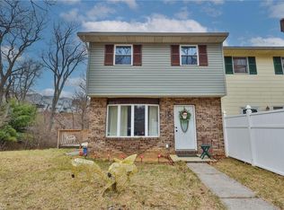 7343 Lehigh Cir, Slatington, PA 18080