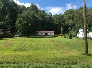 5338 Straight Frk, Griffithsville, WV 25521