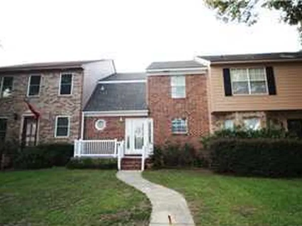 6028 Sussex Dr, Mobile, AL 36608