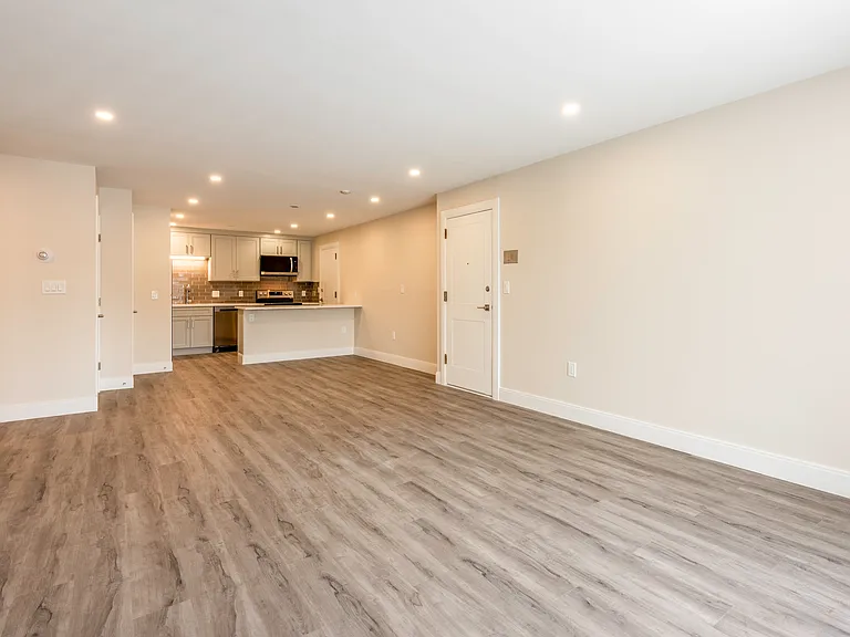 Nahatan Terrace Realty, LLC. — Photo 2