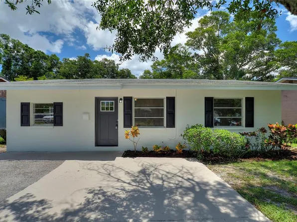 2430 36th St S, Saint Petersburg, FL 33711