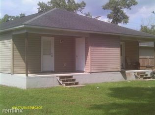 8813B Elm Ave, Ocean Springs, MS 39564