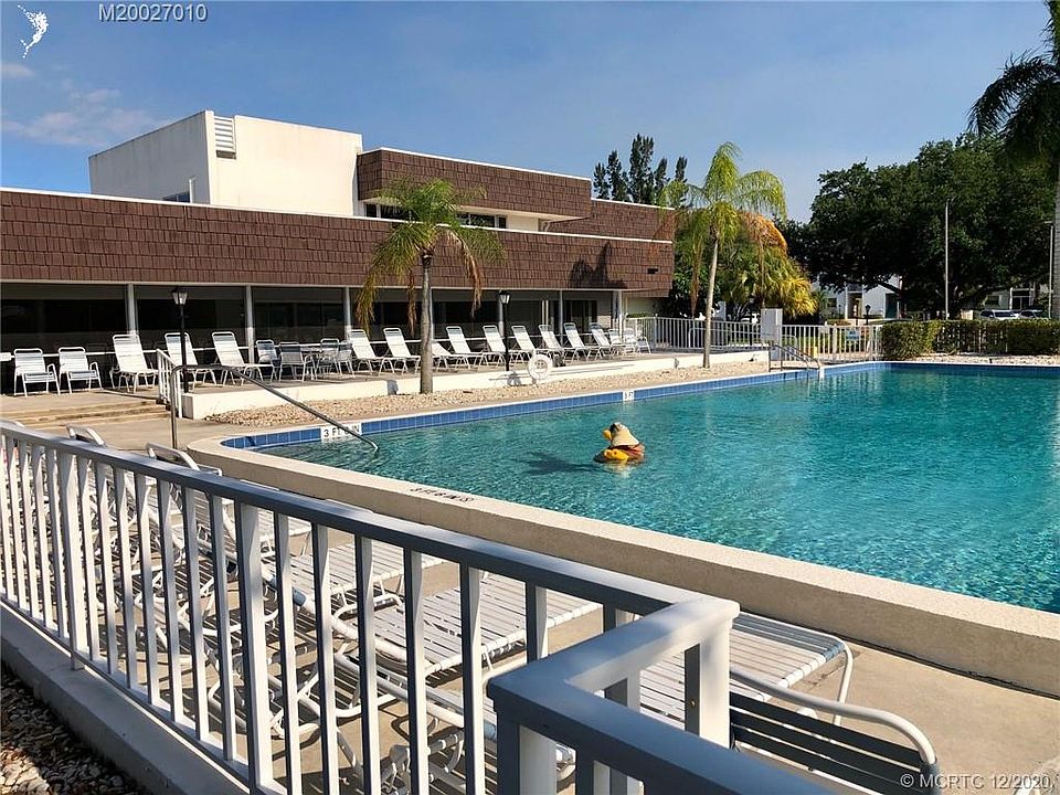 1st image of 1225 NW 21st St Unit 27-2702