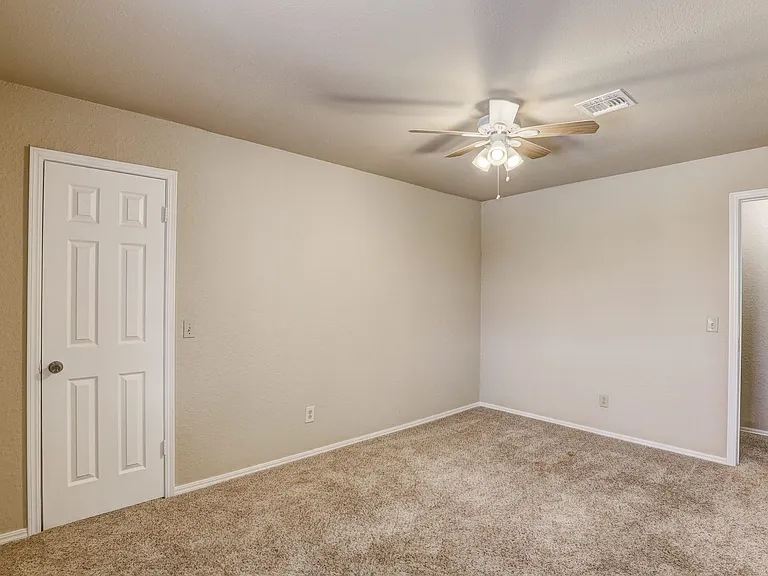 7507 Knight Lake Dr — Photo 30
