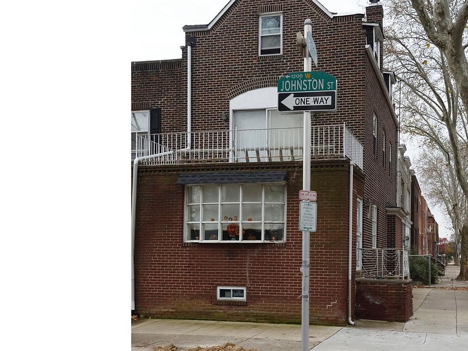 1st image of 1252 Johnston St