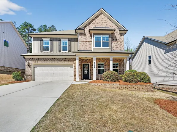 1836 Holman Forest Dr, Hoschton, GA 30548