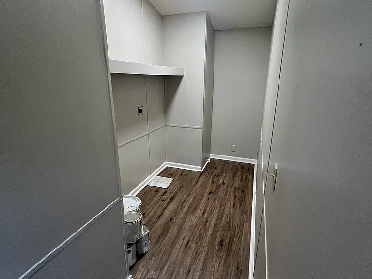 1812 Brinson St — Photo 11