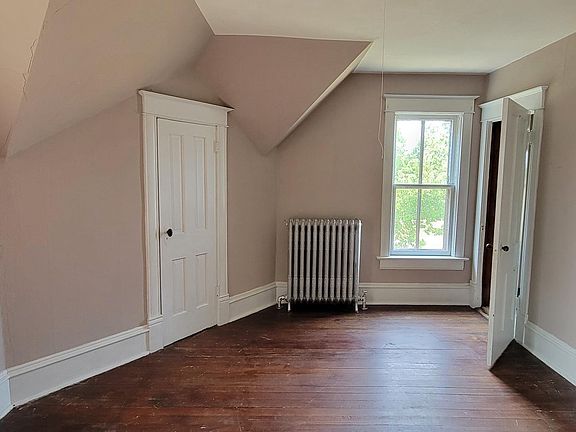 5th image of 706 1st Ave