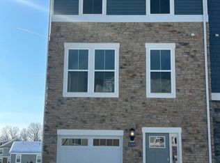 10996 Barnard Pl, White Plains, MD 20695