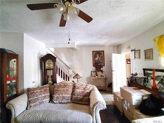 4th image of 2637 98th St