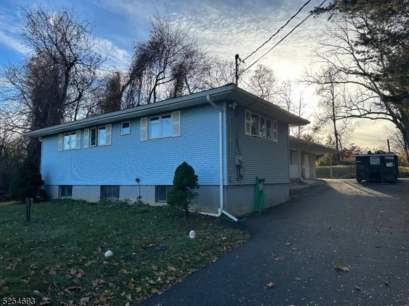 886 Old Chester Rd, Chester Twp., NJ 07931