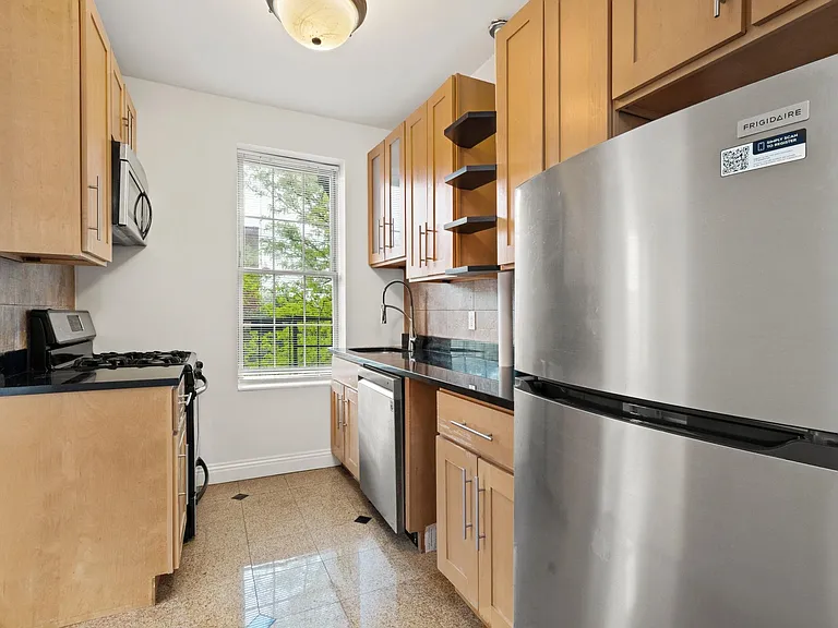 2677 Kennedy Blvd #12 — Photo 4