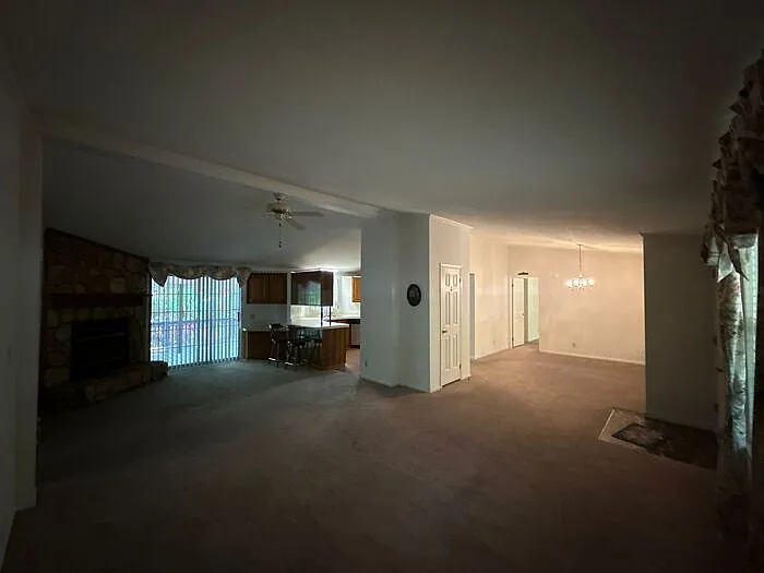 2039 Vista Rd — Photo 2