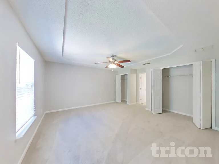 3647 Star Leaf Rd W — Photo 7