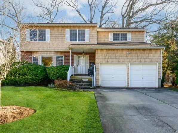 2169 Jones Avenue, Wantagh, NY 11793