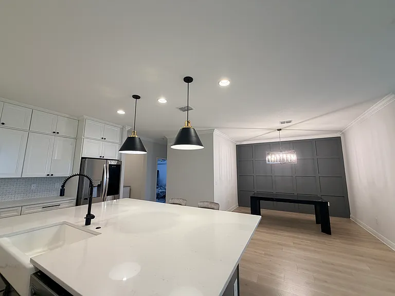 5733 Orange Orchard Dr — Photo 8