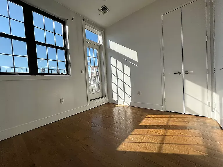 171 Suydam St #4B — Photo 20