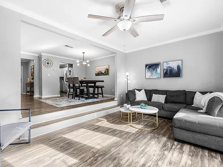 4701 N Kings Hwy #26 — Photo 34