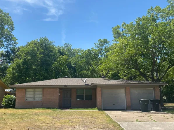 1806 S 19th St, Temple, TX 76504