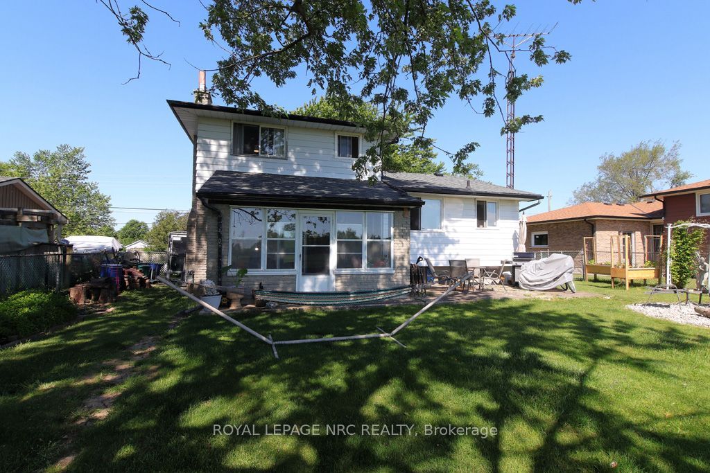 1006 Crescent Rd, Fort Erie, ON - View 3